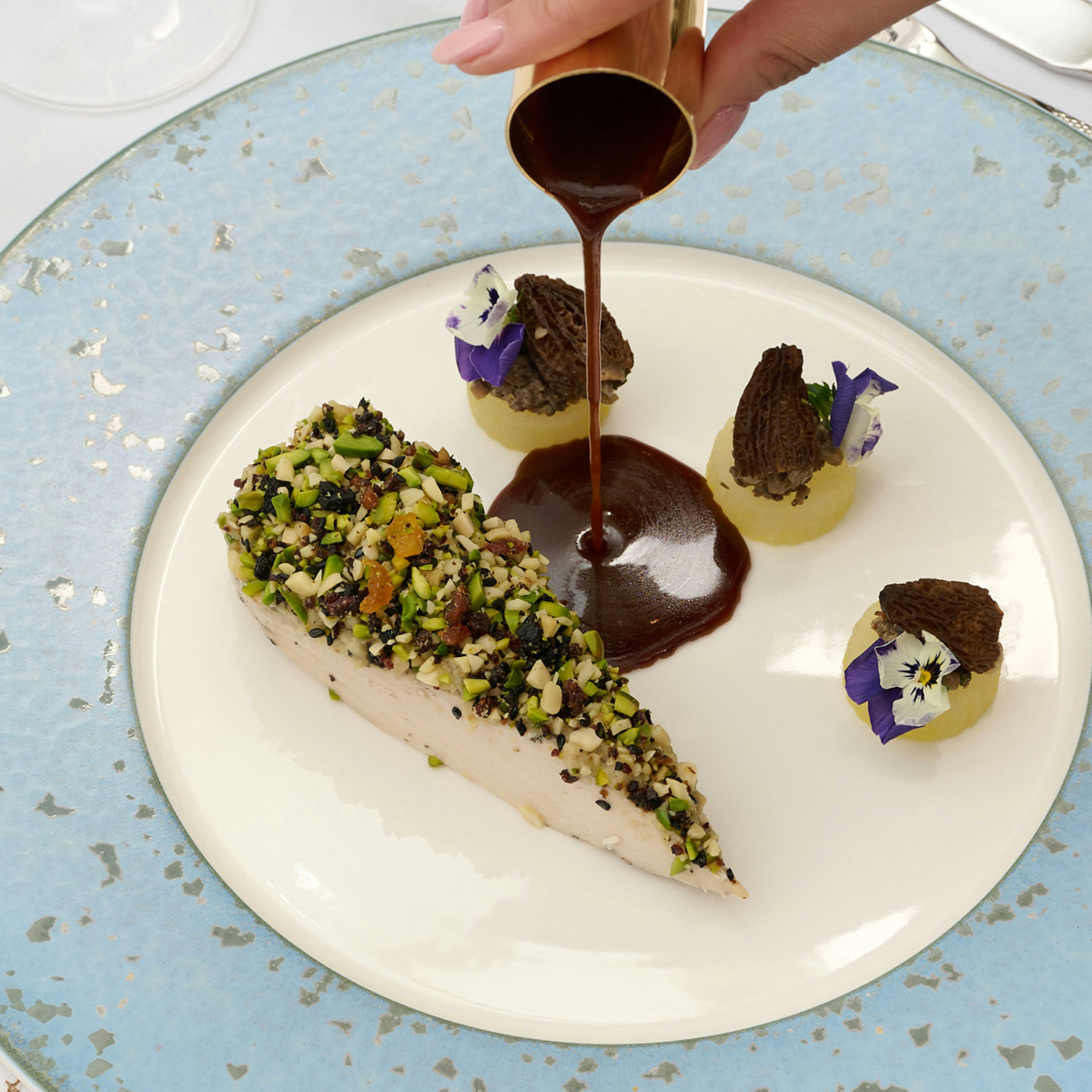 the brand represents the richly indulgent yet artistic dishes